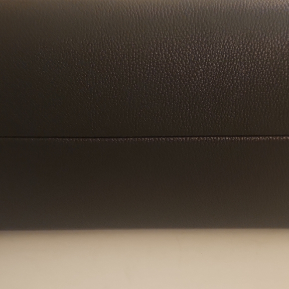 NWOT Tommy Hilfiger Black Staple Hobo Shoulder Bag - Picture 10 of 12